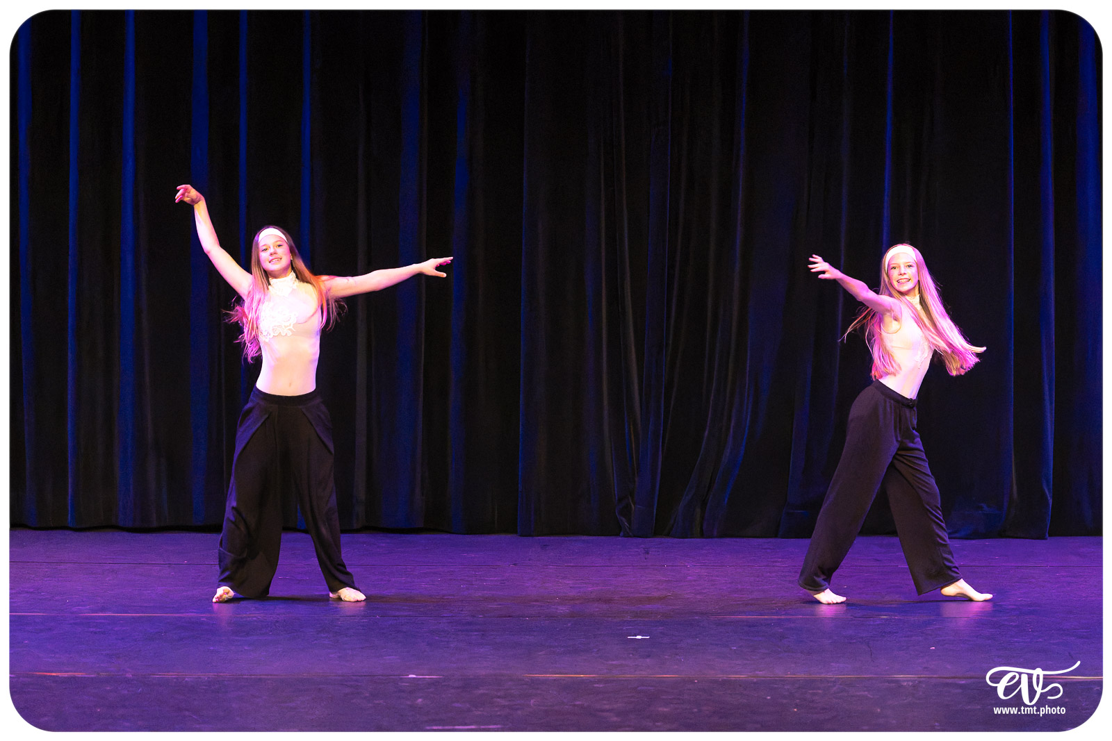ECOLE DE DANSE CÉCILE ADAMOW